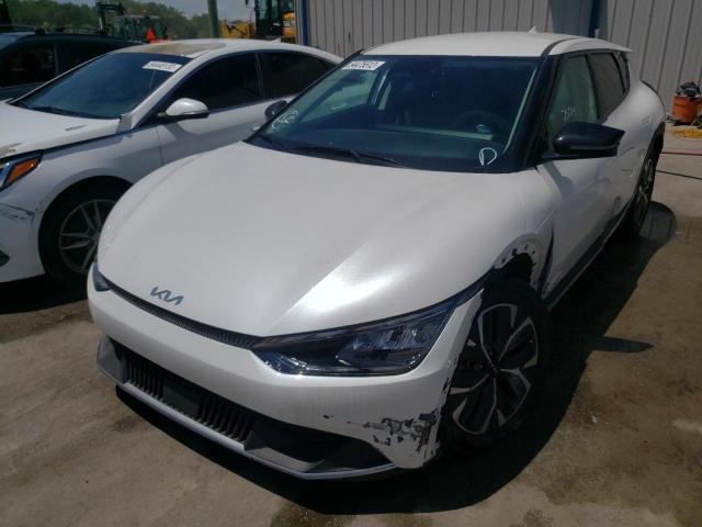 2022 KIA EV6 LIGHT KNDC34LB8N5045450