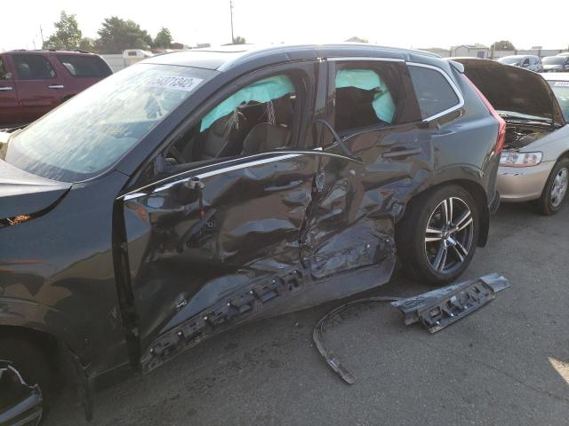 2018 VOLVO XC60 T5 LYV102RK3JB117130