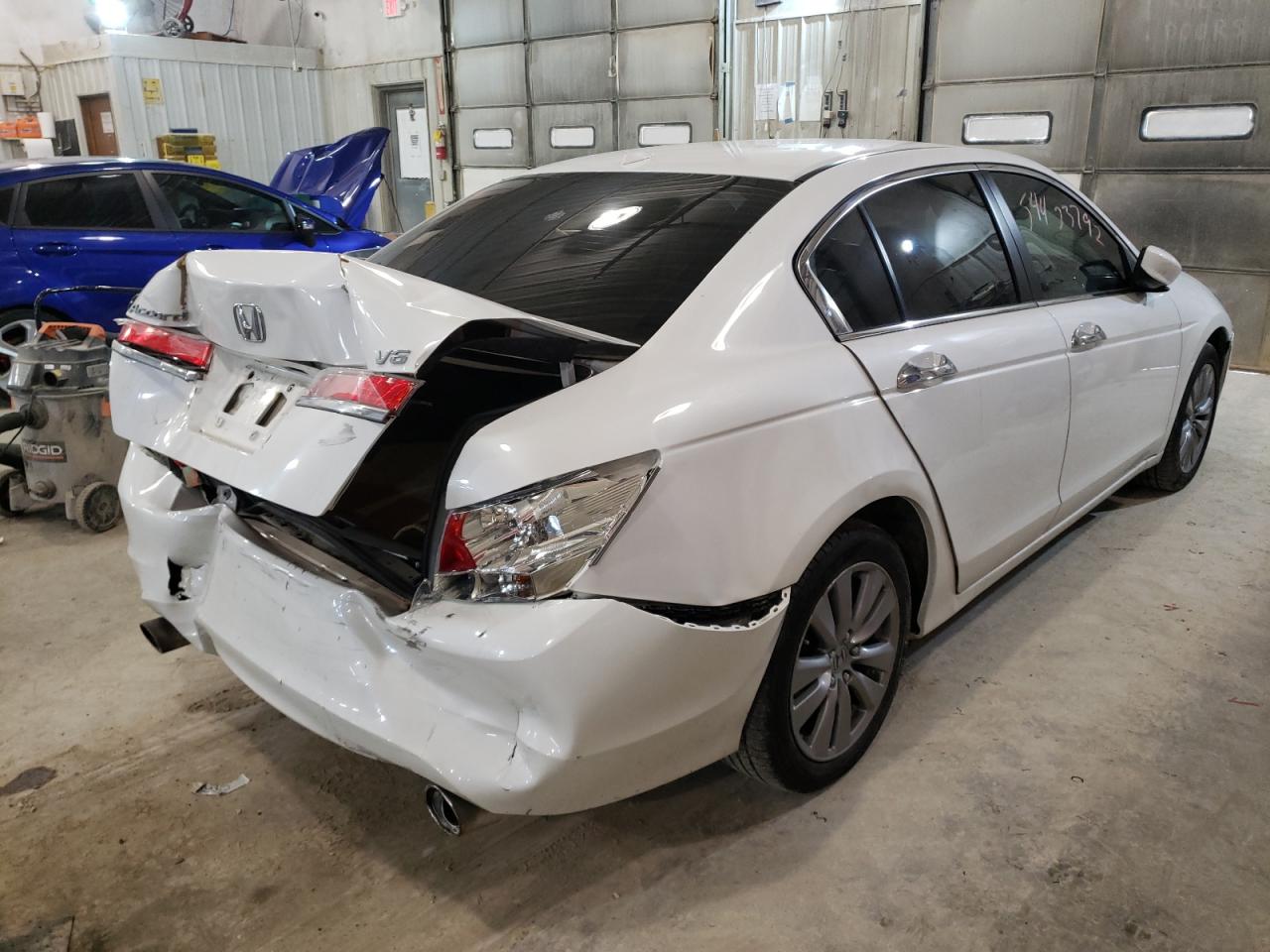 1HGCP3F81CA037274 2012 Honda Accord Exl