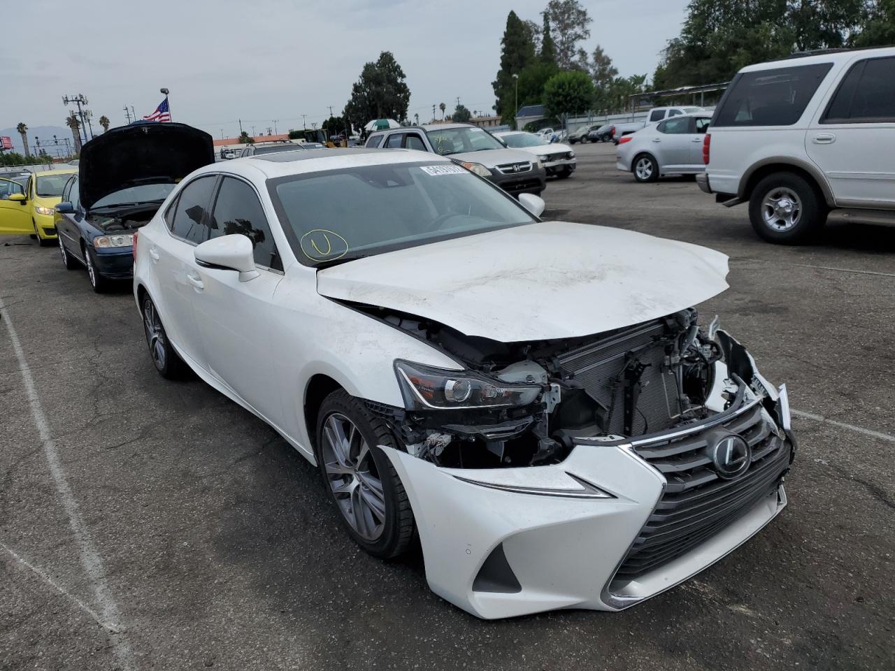 JTHDA1D21L5107029 LEXUS IS 300 PRE 2020
