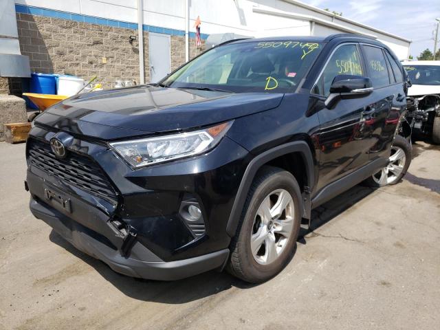 2019 TOYOTA RAV4 XLE - JTMP1RFVXKD005091