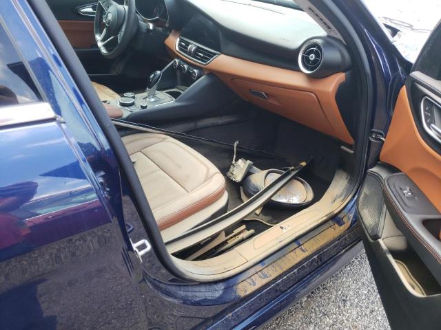 2017 ALFA ROMEO GIULIA Q4 ZARFAEDN1H7561357
