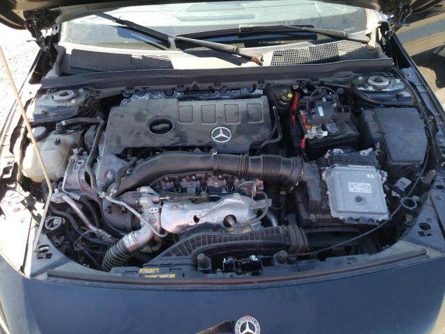 2019 MERCEDES-BENZ A 220 4MAT WDD3G4FB2KW027862