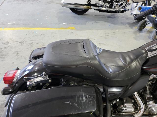 2010 HARLEY-DAVIDSON FLHTCUSE5 1HD1PR820AB957663