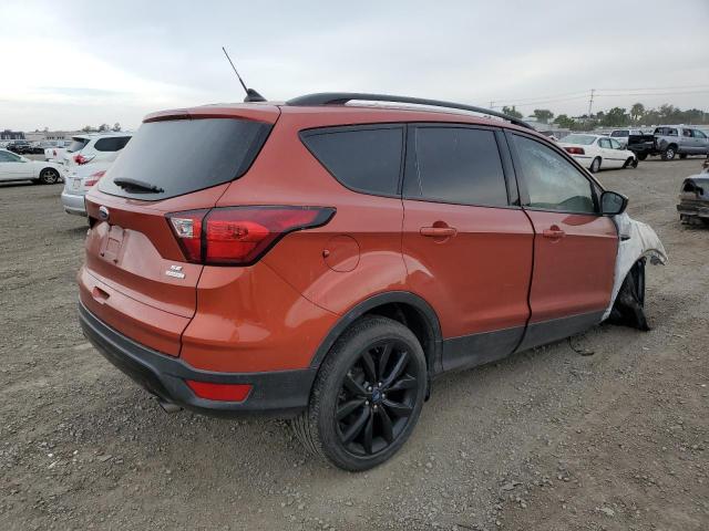 1FMCU0GD6KUA47454 Ford ESCAPE SE