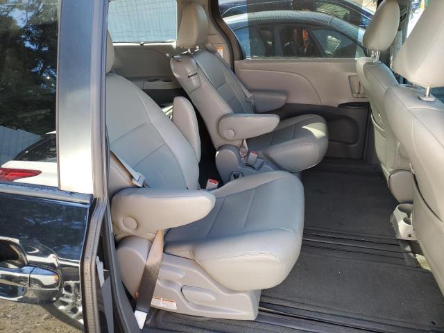 2017 TOYOTA SIEANNA 5TDKZ3DC5HS777304