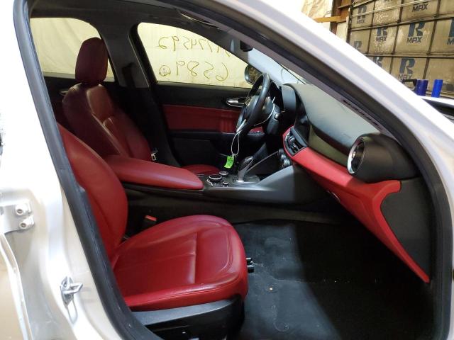 2017 ALFA ROMEO GIULIA Q4 ZARFAEDN0H7535994