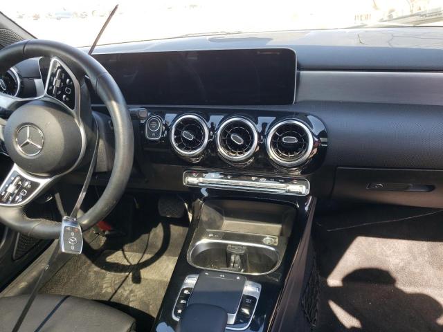 2019 MERCEDES-BENZ A 220 4MAT WDD3G4FB2KW027862