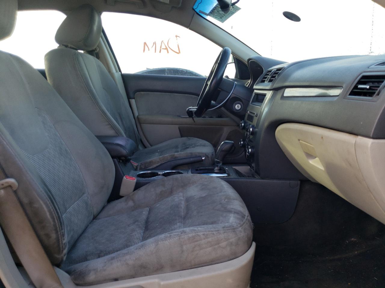 2010 Ford Fusion - Image 5