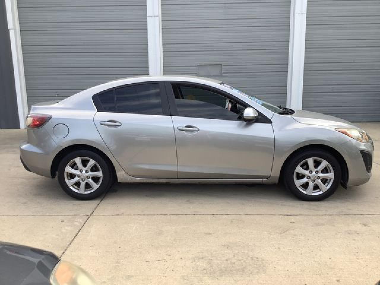 2010 Mazda 3 I VIN: JM1BL1SF3A1354596 Lot: 55292302