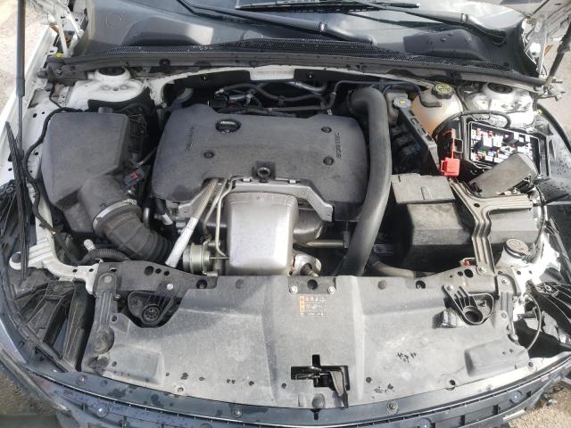 2018 BUICK REGAL ESSE W04GP6SXXJ1049686