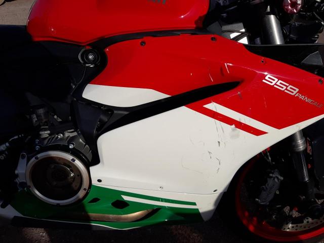 2016 DUCATI SUPERBIKE ZDM14B1W7GB001575