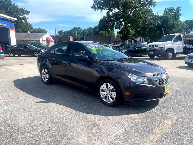 Седани CHEVROLET CRUZE 2014 Вугільний