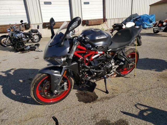 2019 DUCATI SUPERSPORT ZDMVABDSXKB007303