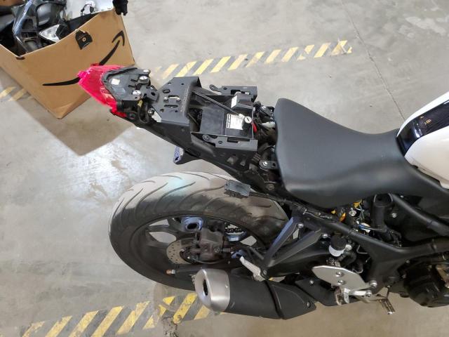 2017 YAMAHA YZFR3 A MH3RH15Y3HK002833