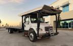 photo FREIGHTLINER M2 106 MEDIUM 2014