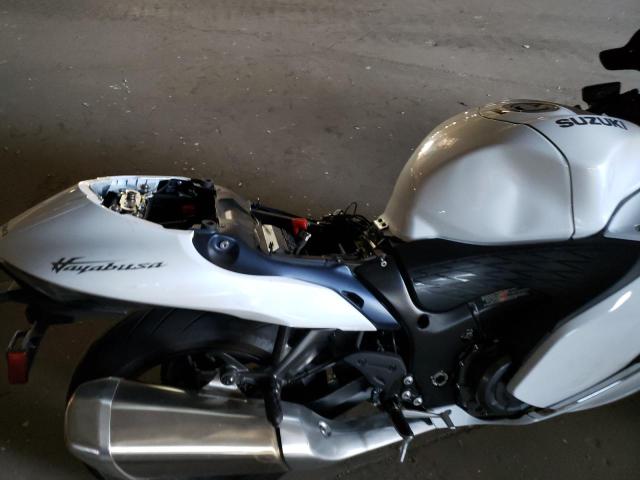 2022 SUZUKI GSX1300 RR JS1EJ11BXN7101385