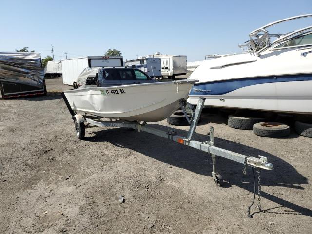 Salvage cars for sale from Copart Bakersfield, CA: 2006 Lowe Boat