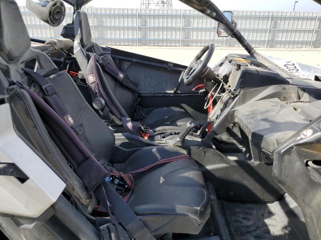 2018 CAN-AM MAVERICK 3JBVMAY25JK000210