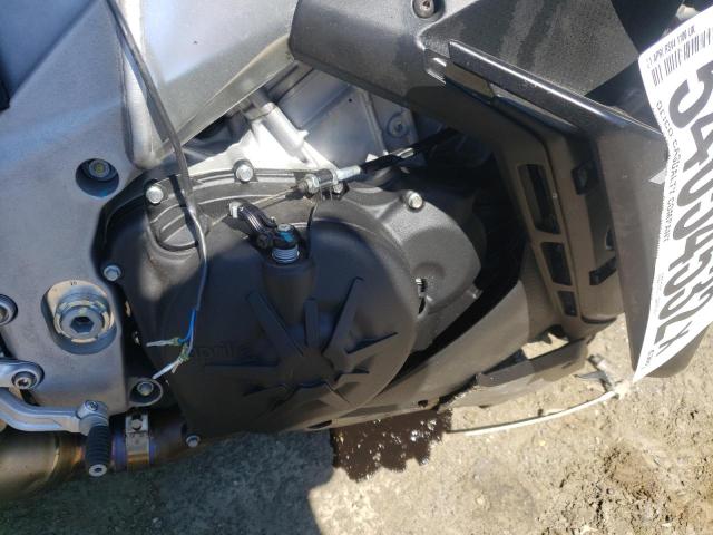 2021 APRILIA RSV4 1100 ZD4KYUA08MS000026