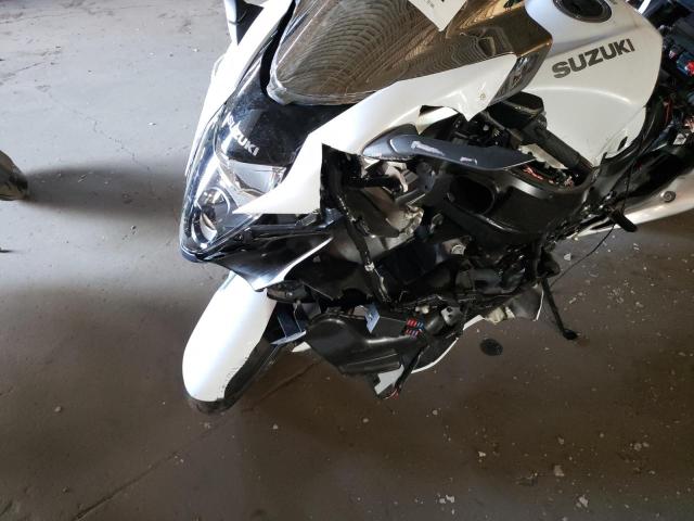 2022 SUZUKI GSX1300 RR JS1EJ11BXN7101385
