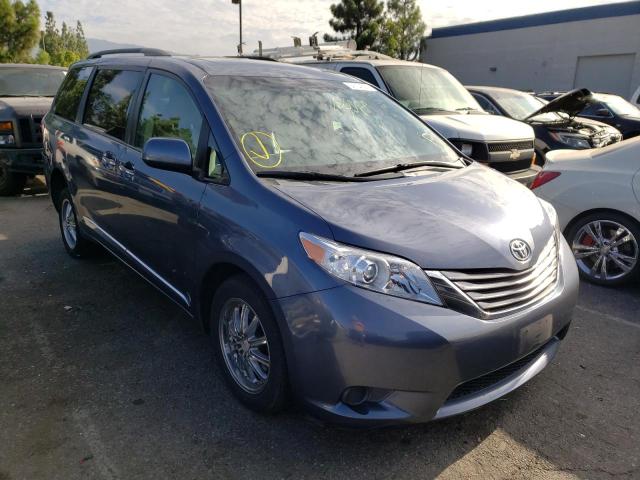 Toyota Sienna 2016