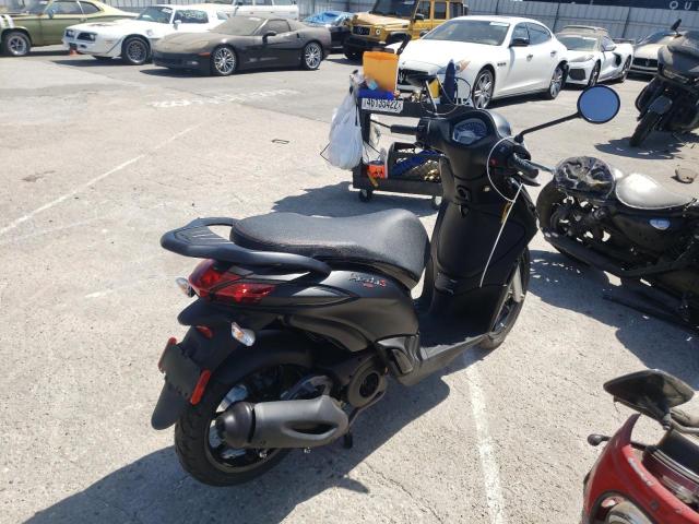 2022 PIAGGIO SCOOTER ZAPM898GXN7002996