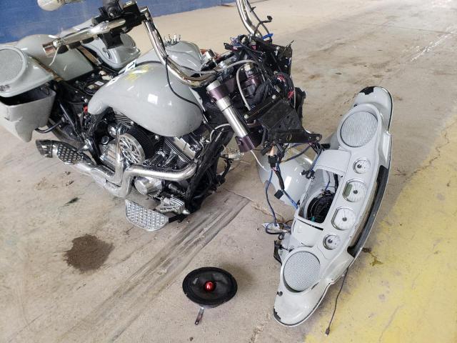 2014 HARLEY-DAVIDSON FLHX SHRIN 1HD1KPM12EB631644