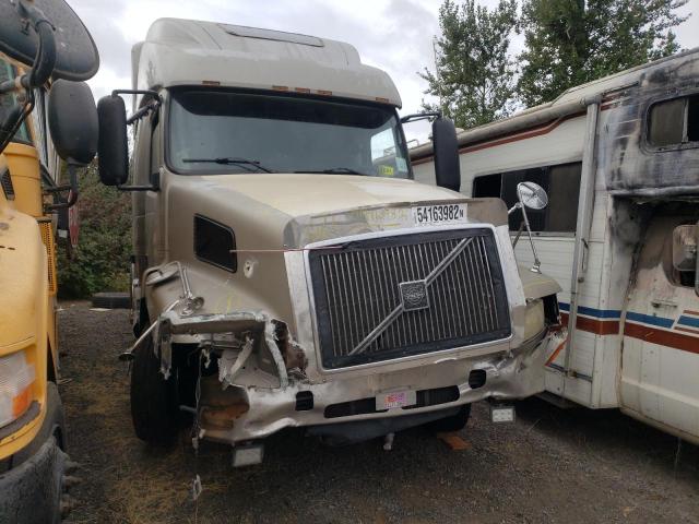 Salvage Trucks with No Bids Yet For Sale at auction: 2003 Volvo VN VNL