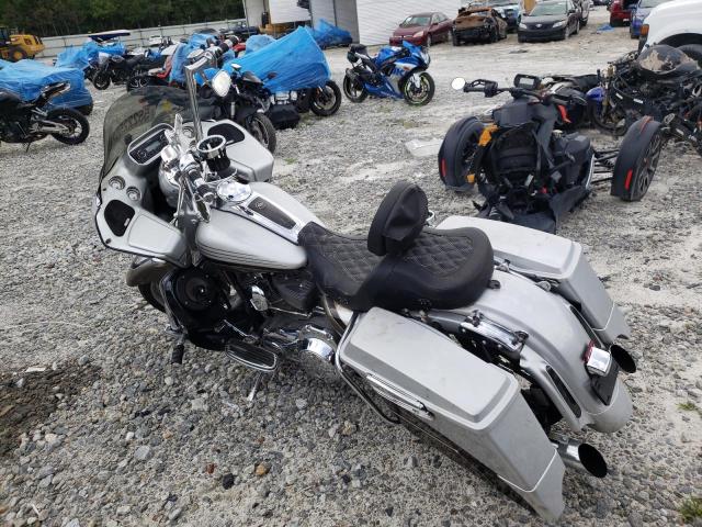 2009 HARLEY-DAVIDSON FLTRSE3 1HD1PV8189Y958195
