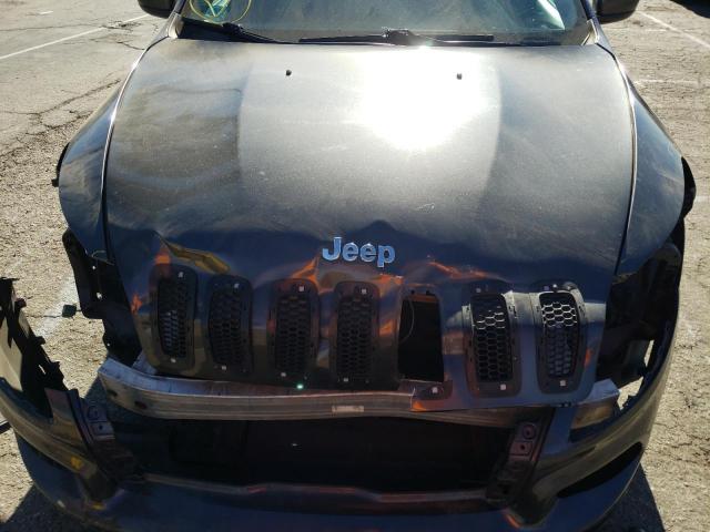 1C4PJLCB6EW288668 Jeep Cherokee Latitude
