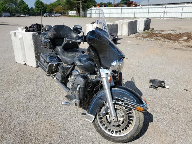 2011 HARLEY-DAVIDSON FLHTCU SHR 1HD1FL414BB657204
