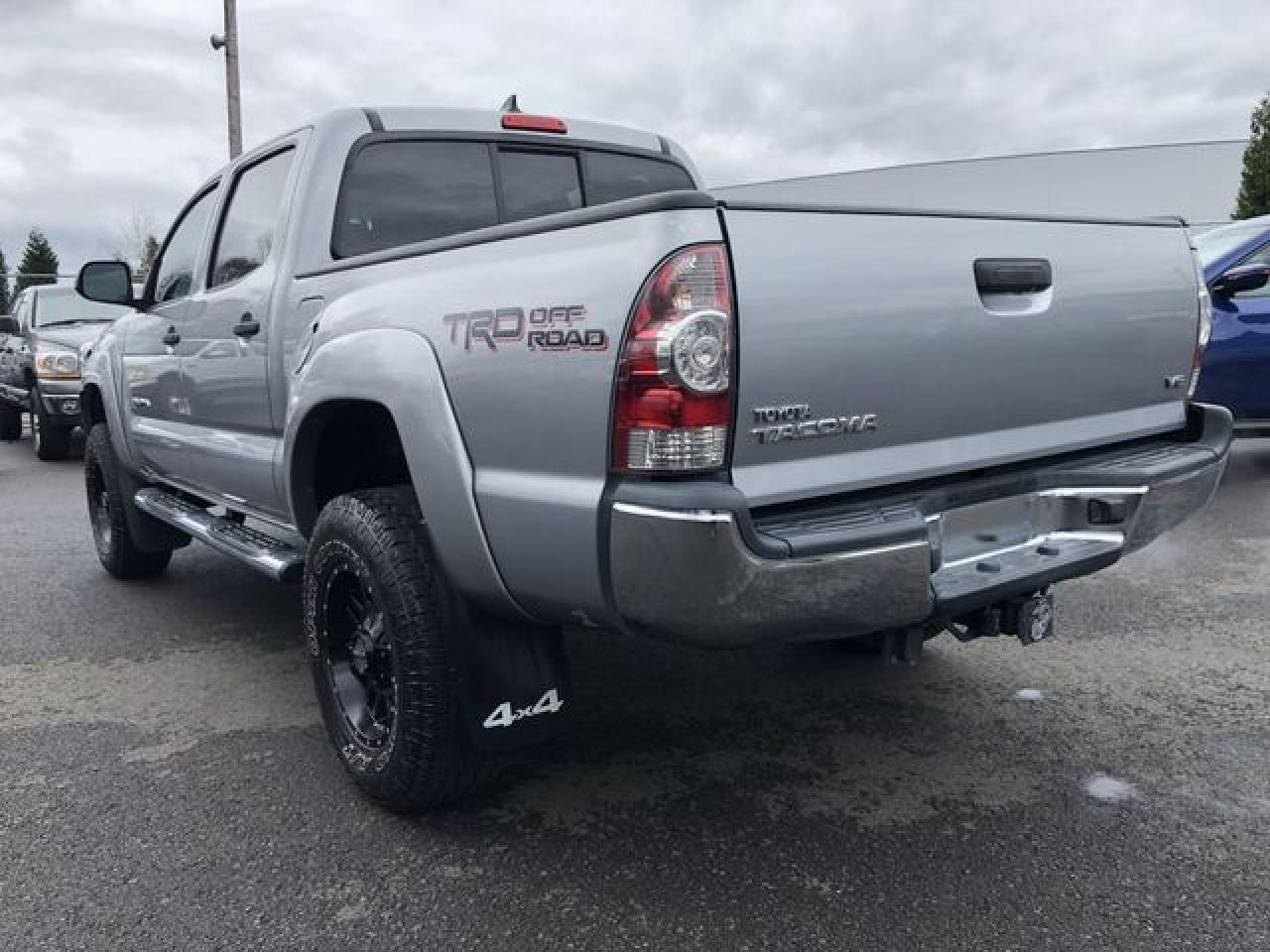 3TMLU4EN9FM180758 2015 Toyota Tacoma Double Cab