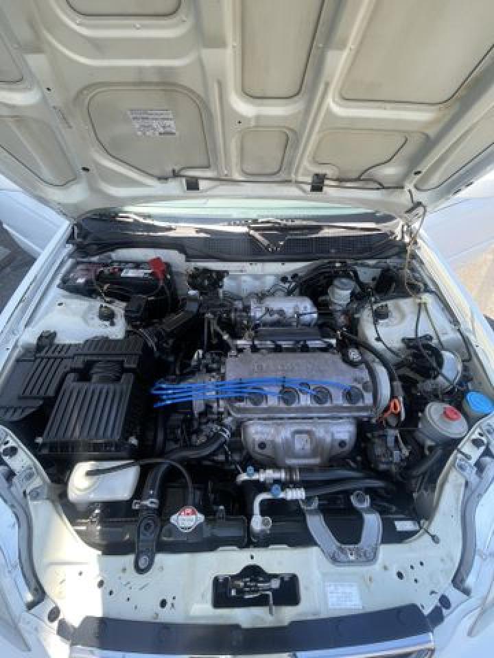 1998 Honda Civic Ex VIN: 2HGEJ8640WH607100 Lot: 55849252