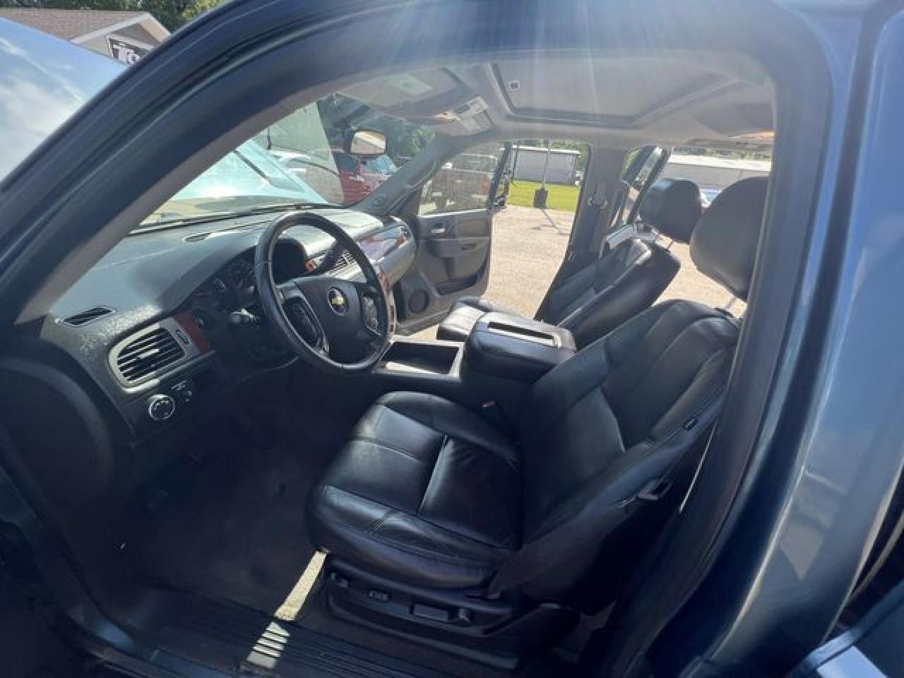 2010 Chevrolet Tahoe C1500 Lt VIN: 1GNMCBE39AR219406 Lot: 55766472