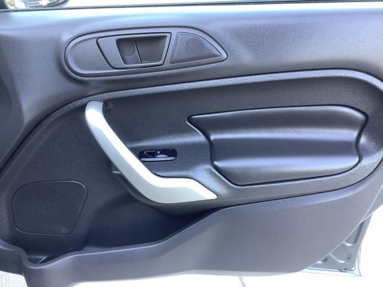 2011 Ford Fiesta Ses VIN: 3FADP4FJ8BM124821 Lot: 55793612