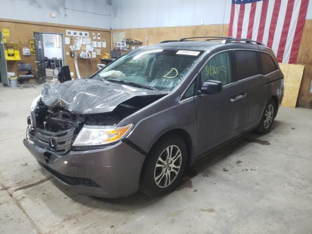 VIN 5FNRL5H69DB028018 2013 HONDA ODYSSEY no.2