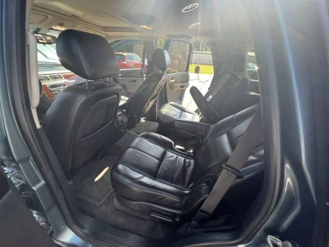 2010 Chevrolet Tahoe C1500 Lt VIN: 1GNMCBE39AR219406 Lot: 55766472