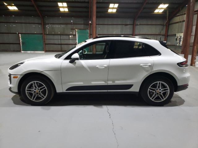 VIN WP1AA2A51KLB03984 2019 Porsche Macan no.3