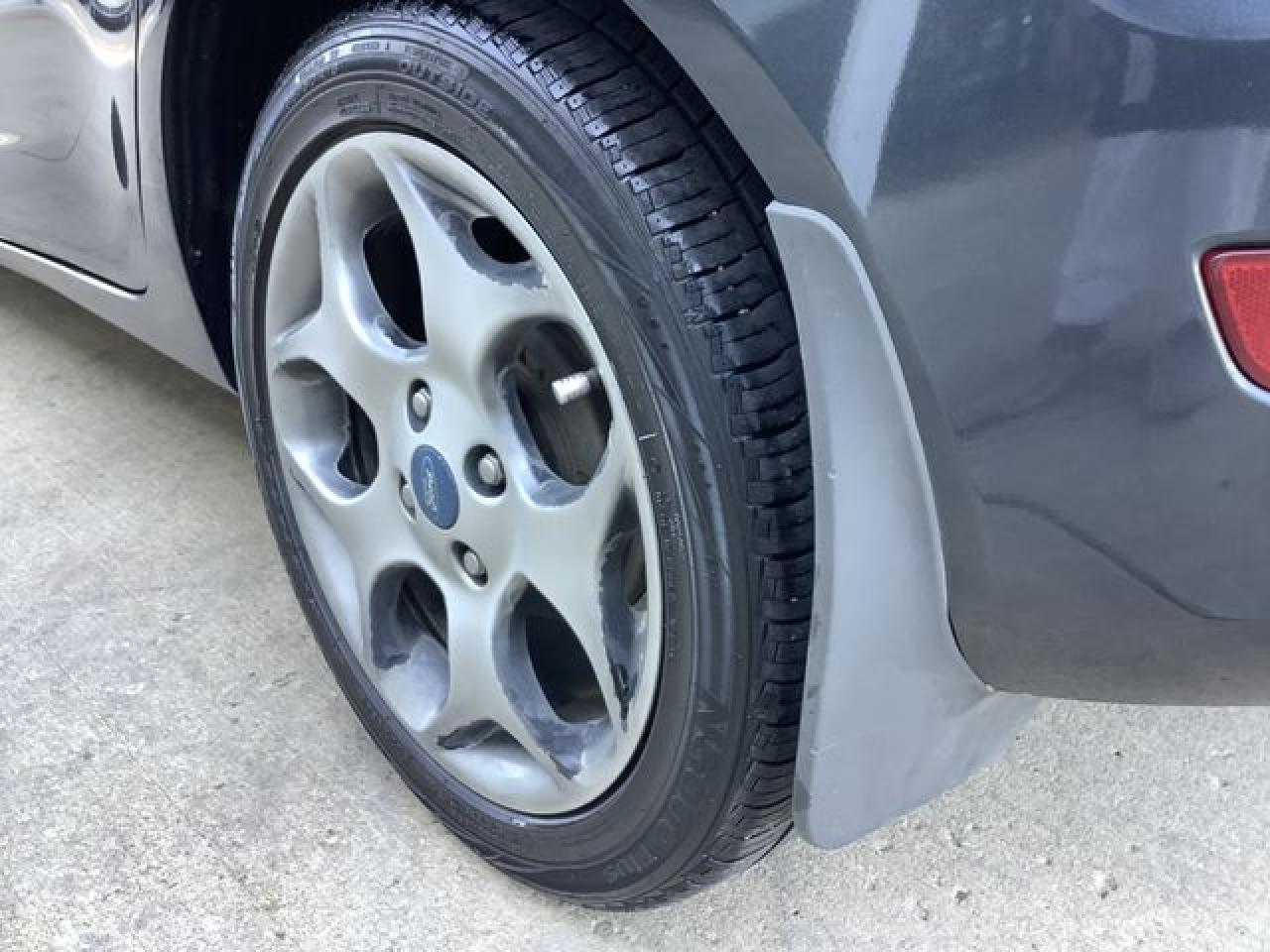 2011 Ford Fiesta Ses VIN: 3FADP4FJ8BM124821 Lot: 55793612