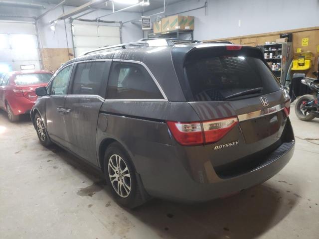 VIN 5FNRL5H69DB028018 2013 HONDA ODYSSEY no.3