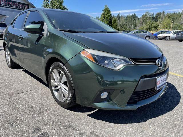 Седаны TOYOTA COROLLA 2014 Зеленый