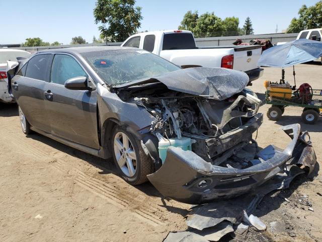 Salvage cars for sale from Copart Bakersfield, CA: 2013 Toyota Camry L