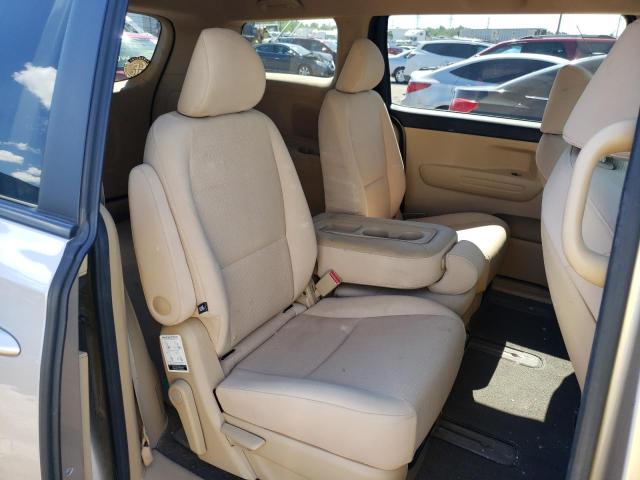 KNDMB5C13H6228418 KIA SEDONA LX