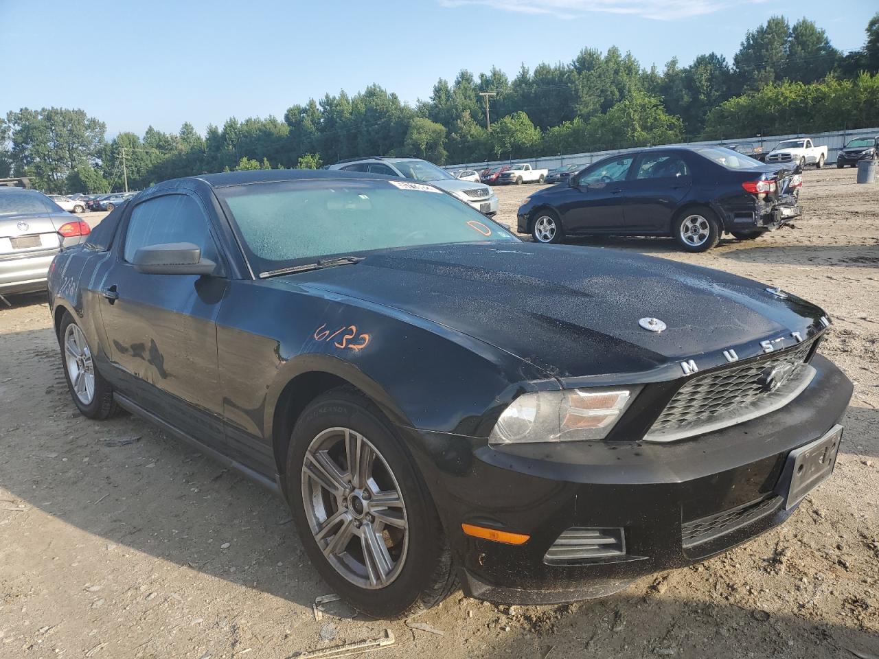 Mustang 2010 багажник