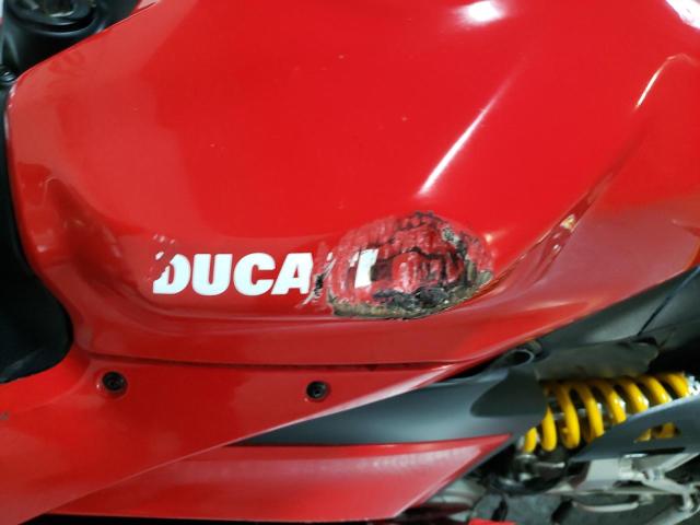 2021 DUCATI PANIGALE V ZDMHAATW7MB002400