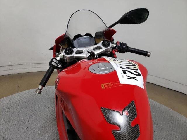 2021 DUCATI PANIGALE V ZDMHAATW7MB002400