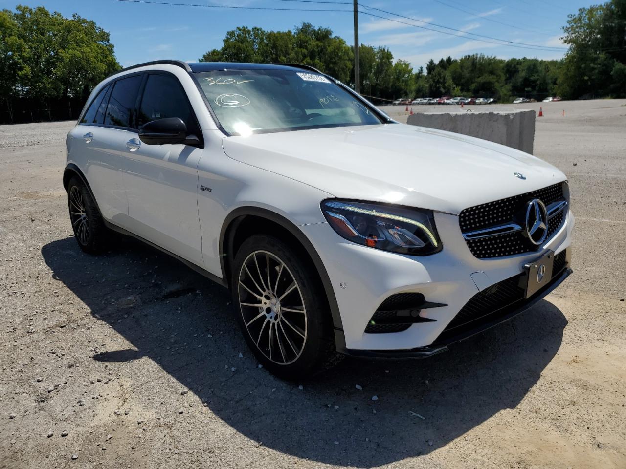 Мерседес AMG GLC 43 2018