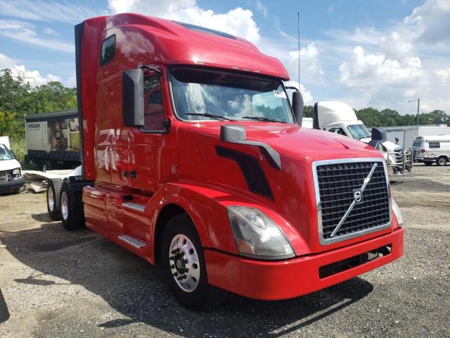 Salvage trucks for sale at Glassboro, NJ auction: 2015 Volvo VN VNL