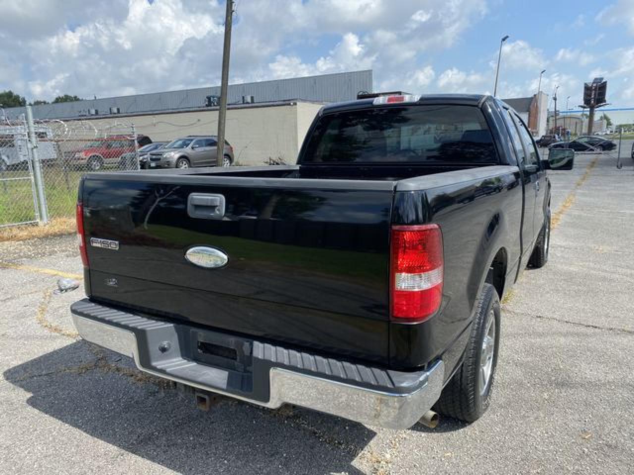 2007 Ford F150 VIN: 1FTPX12V77NA64204 Lot: 55948912
